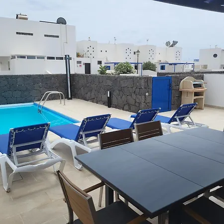 Lanzarote Villa *
